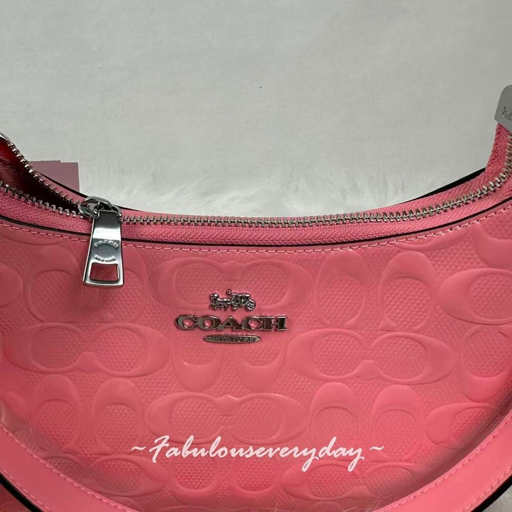 Coach Teri Shoulder Bag In Signature Leather With Heart Charm Sv/Pink CDA98 NWT - Picture 6 of 9